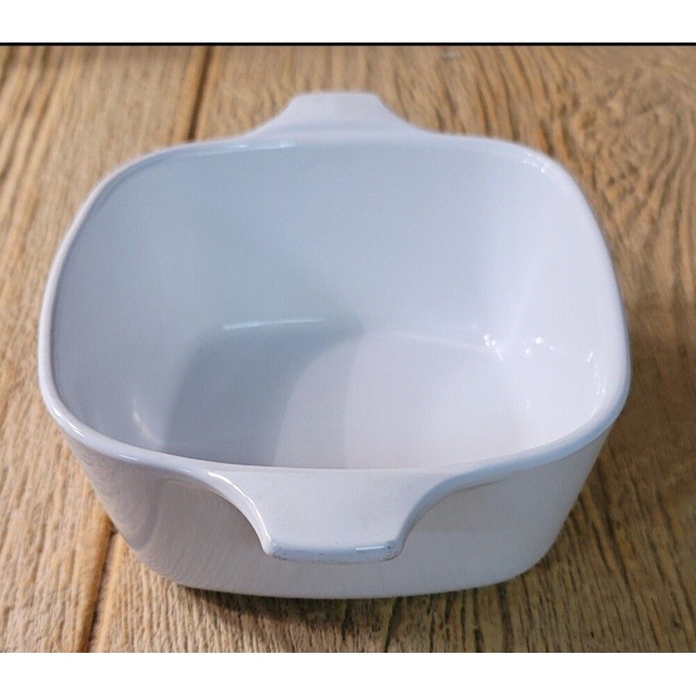 Corningware Pure White, no design.